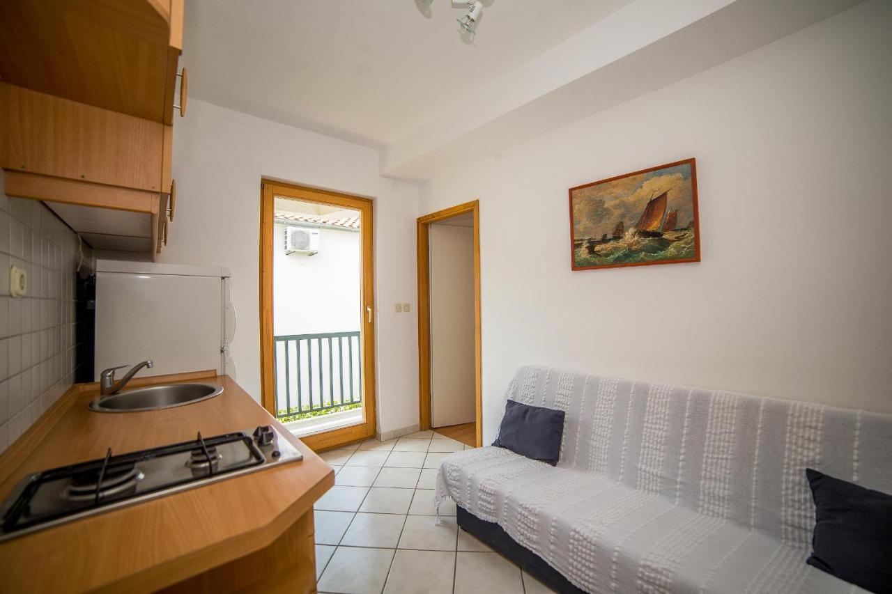 Apartments Grulovic Срима Екстер'єр фото